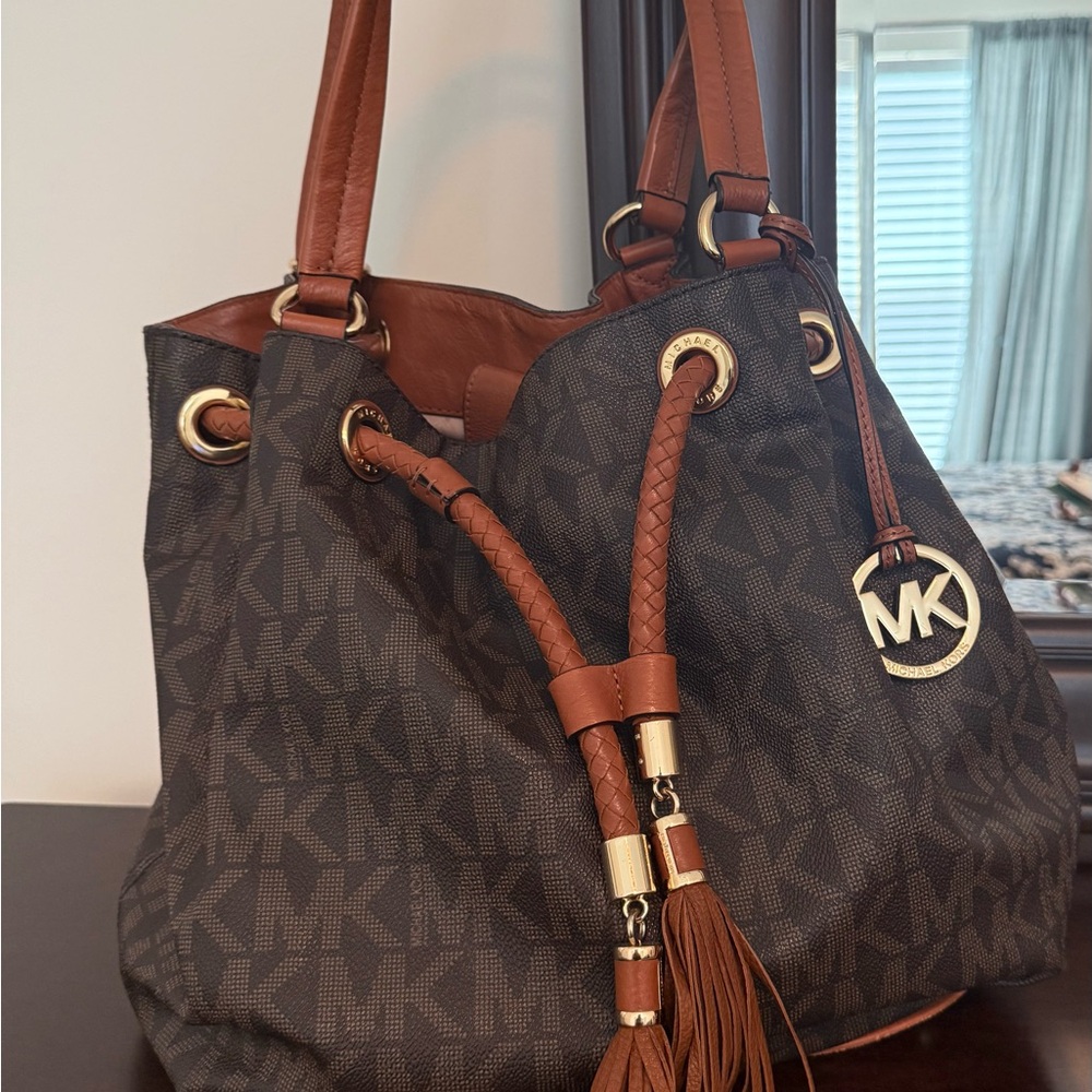 Michael Kors Black and Brown Shoulder Bag